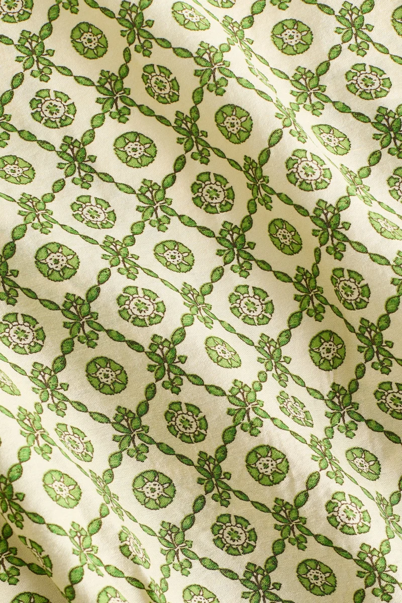 اتش اند ام بلوزة بخصر مجعد